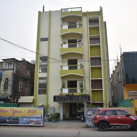 Hotel Suraj Balasore エクステリア 写真