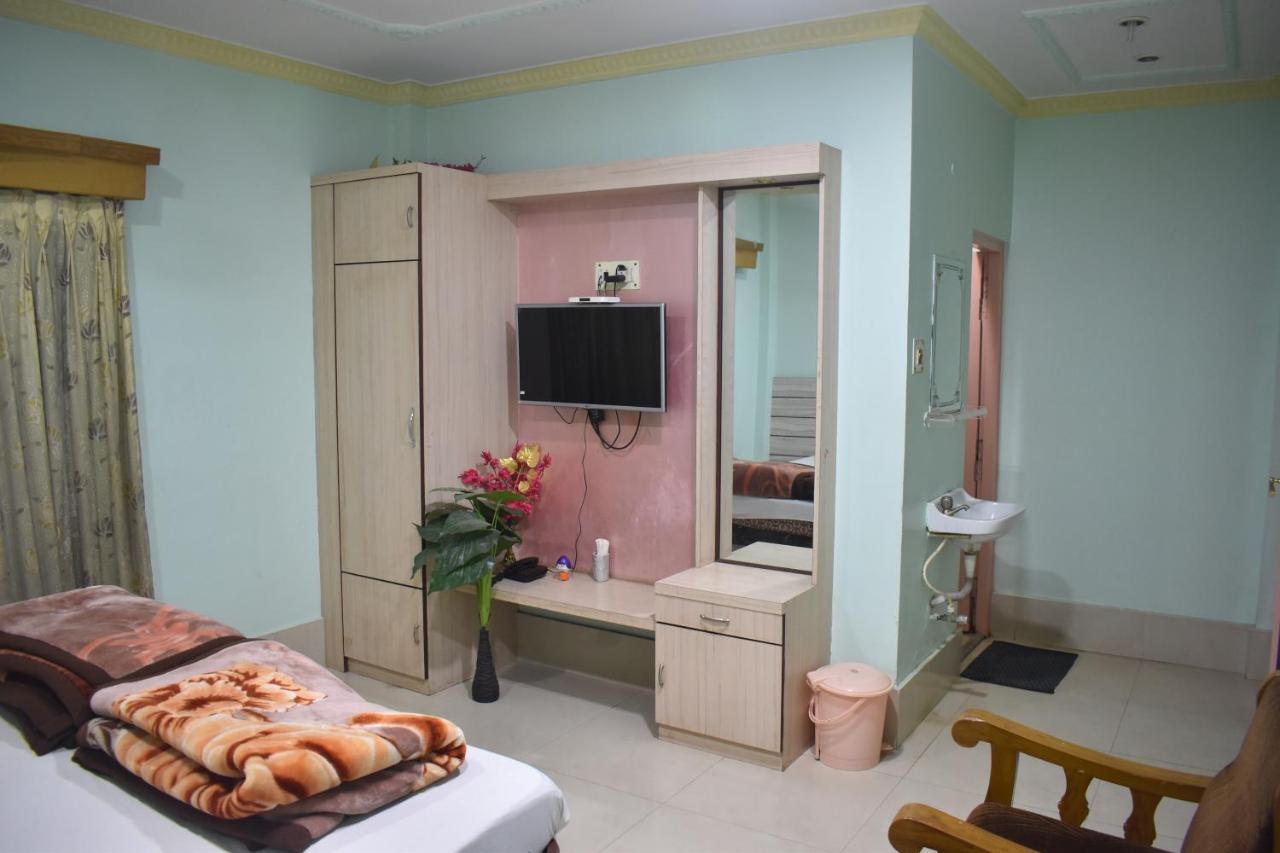 Hotel Suraj Balasore エクステリア 写真